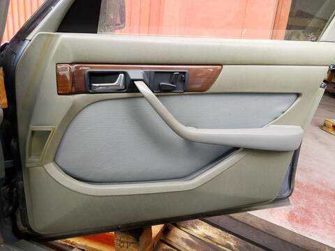 Foto 1ª: Tapizados Cartoneras Mercedes Clase S 220 COUPE (1979)