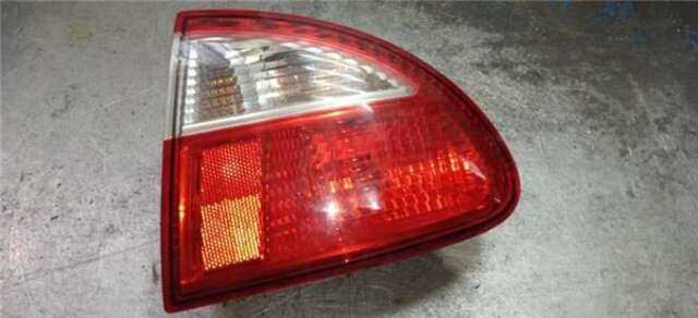 Piloto Trasero Derecho Seat Leon 1.8 SIGNO [1.8 LTR. - 92 KW 20V]