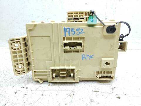 Foto 3ª: Caja Reles Fusibles Kia Xceed DRIVE 136CV 100KW [D4FE] (2020)