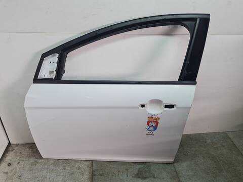 Puerta Delantera Izquierda Ford Focus EDITION 116CV 85KW