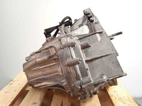 Foto 2ª: Caja Cambios Renault Clio 1.5 BLUE DCI 100 B7AD) 101CV 74KW (2022)