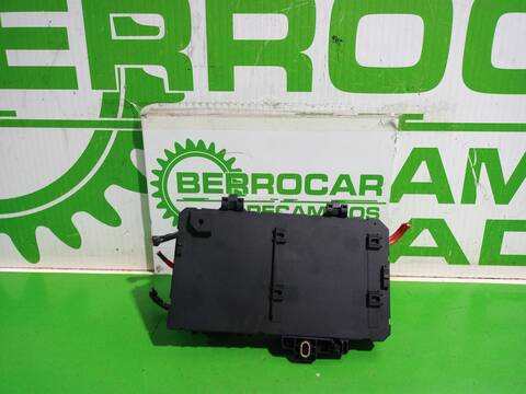 Caja Reles Fusibles Opel Astra ESSENTIA BERLINA 90CV 66KW