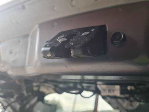 Foto 1ª: Cerradura Maletero Portón Nissan Qashqai ACENTA 140CV 103KW [HR13] (2020)