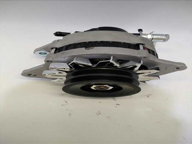 Foto 3ª: Alternador Nissan Patrol 3.3 D ALTERNADOR 24 V [SD33] (1989)