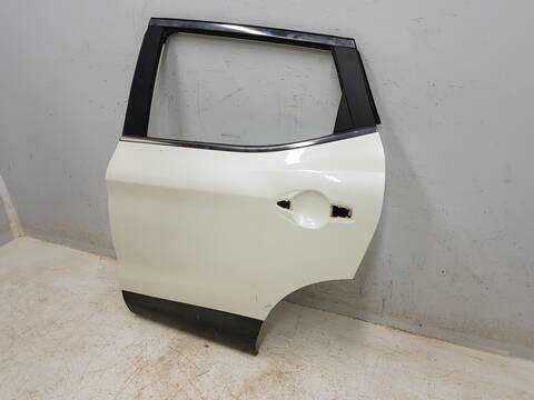 Foto 3ª: Puerta Trasera Izquierda Nissan Qashqai ACENTA (2013)