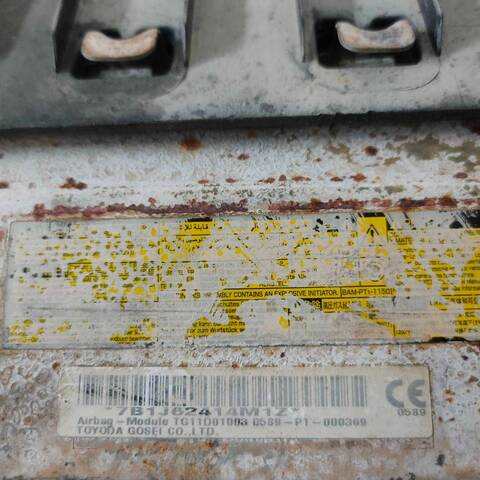 Airbag Rodilla Toyota Rav4 2.5 HYBRID AVA42_)