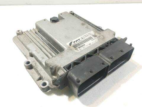 Foto 2ª: Centralita Motor ECU Iveco Daily 33S16 35S16 35C16 40C16 50C16 156CV 115KW FURGONETA [F1AGL411G] (2017)