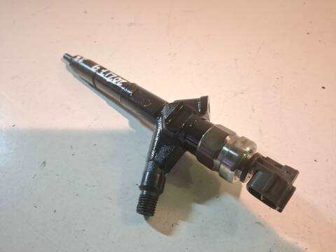 Foto 3ª: Inyectores Nissan X-Trail YD22 T30) (2005)