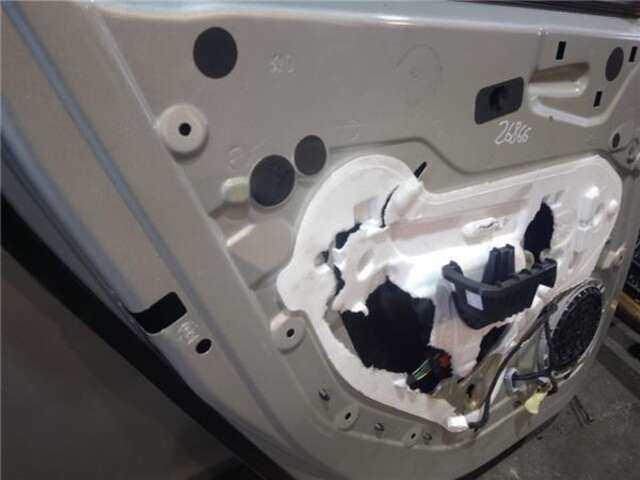 Foto 3ª: Puerta Delantera Izquierda Peugeot 308 1.6 STYLE [1.6 LTR. - 88 KW BLUE-HDI FAP] [BHZ (DV6FC)]