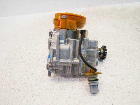 Foto 2ª: Bomba de Aceite Dacia Duster 101 CV 74KW [H4D450 H4D] (2021)