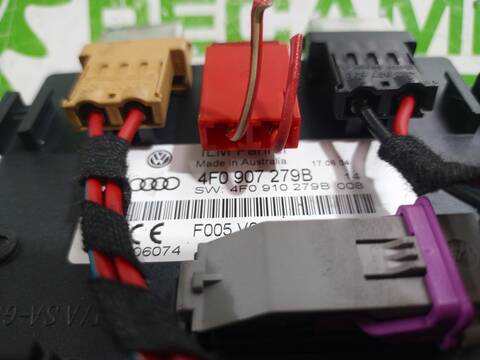 Foto 3ª: Centralita Motor ECU Audi A6 2.4 BERLINA 177CV 130KW [BDW] (2004)