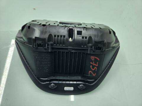 Foto 3ª: Cuadro de Instrumentos Bmw Serie 1 114 116D 116CV 85KW [N47D20C] (2015)