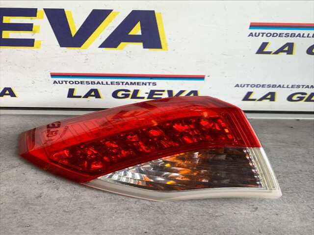 Piloto Trasero Izquierdo Renault Laguna 2.0 DCI 130CV BERLINA