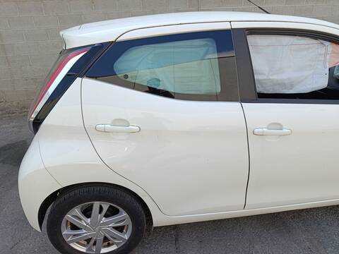 Puerta Trasera Derecha Toyota Aygo 1KR