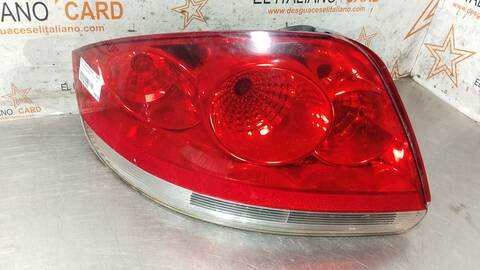 Foto 2ª: Piloto Trasero Izquierdo Fiat Linea DYNAMIC 78CV 57KW [350A1000] (2009)