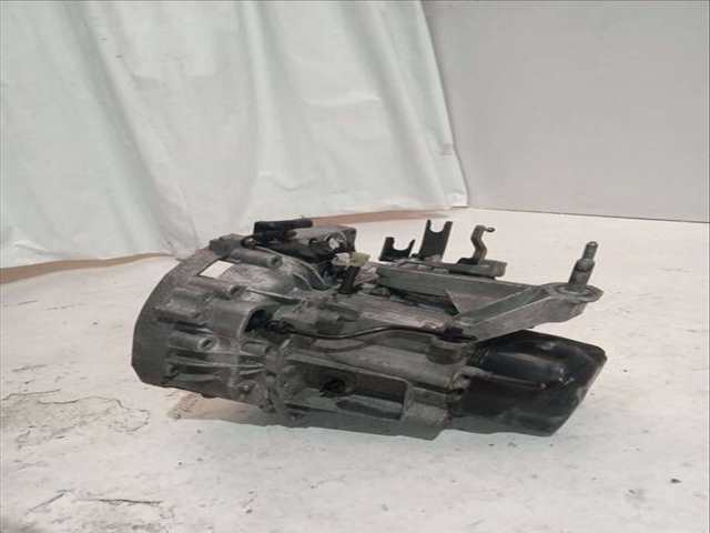 Foto 3ª: Caja Cambios Nissan Micra 1.5 DCI 65CV 48KW [K9K 704] (2004)