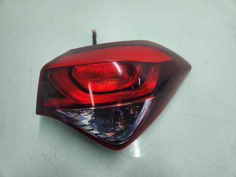 Piloto Trasero Derecho Hyundai i20 ESSENCE 75CV 55KW