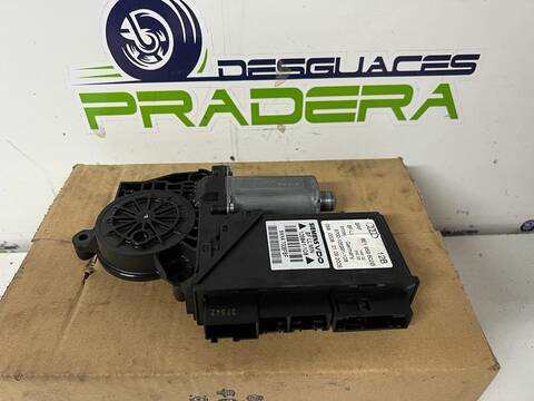 Elevalunas Eléctrico Delantero Izquierdo Audi A4 BASICO QUATTRO AVANT 170CV 125KW