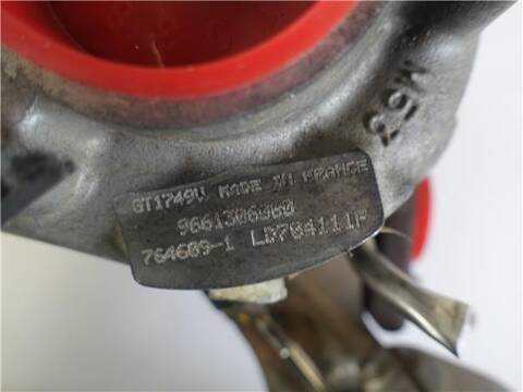 Foto 3ª: Turbocompresor Citroen Jumpy 2.0 HDI 120 27 L1H1 FURGON 120CV 88KW [RHK (DW10UTED4)] (2008)