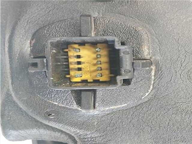 Foto 3ª: Retrovisor Derecho Renault Scenic 1.5 DCI JM02 JM13) 101CV 74KW JM) [D/ K9K F7] (2005)