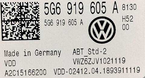 Foto 2ª: Pantalla Multifuncion Volkswagen Touran 1.6 TDI 116CV (2015)