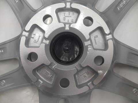 Foto 2ª: LLanta Aleacion Volkswagen Golf GTD BMT 90CV 66KW (2016)