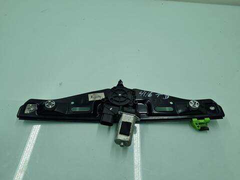 Elevalunas Manual Trasero Derecho Bmw X1 2.0 TD CAT 177CV 130KW