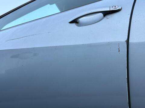 Foto 3ª: Puerta Delantera Izquierda Seat Ibiza CAYB BERLINA (2011)