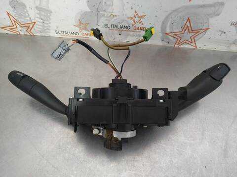 Foto 4ª: Mando Luces Peugeot 207 XS 90CV 66KW [9HX] (2006)