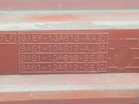 Foto 3ª: Piloto Trasero Central Ford Focus TITANIUM [M1DD] (2014)