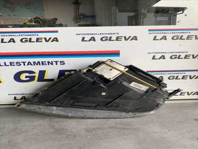Foto 2ª: Faro Derecho Volkswagen Touareg 2.5 TDI 174CV 0CV [BAC] (2006)