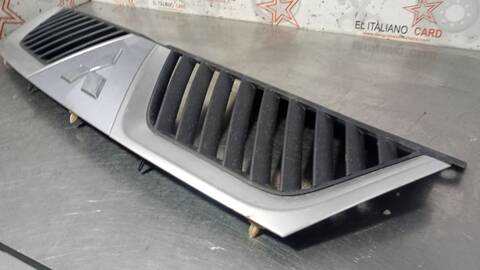 Foto 3ª: Rejilla Delantera Mitsubishi Outlander 2.0 DI-D INTENSE 140CV 103KW [BSY] (2007)
