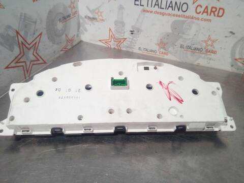 Foto 3ª: Cuadro de Instrumentos Volvo V70 D5 163CV 120KW FAMILIAR [D5244T] (2001)