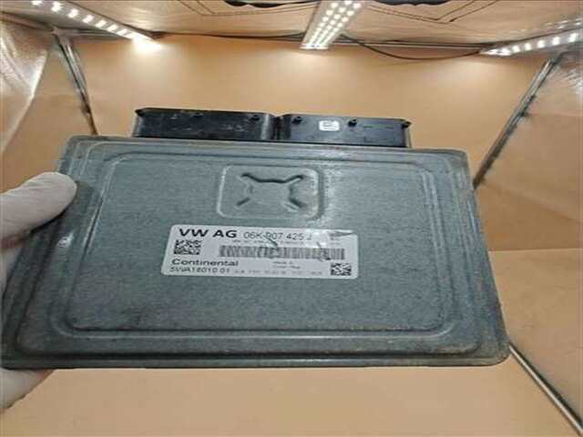 Foto 2ª: Centralita Motor ECU Seat Leon 1.5 STYLE VISIO EDITION [1.5 LTR. - 96 KW 16V TSI ACT] [DACA]