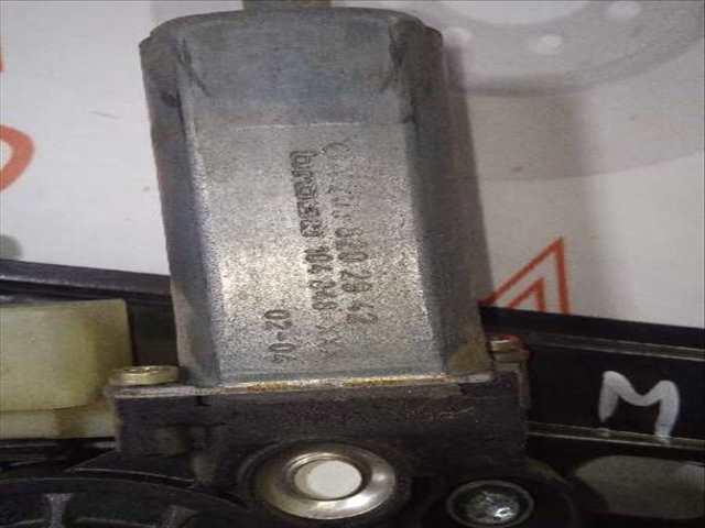 Foto 3ª: Elevalunas Manual Trasero Izquierdo Mercedes Clase C 160 BERLINA