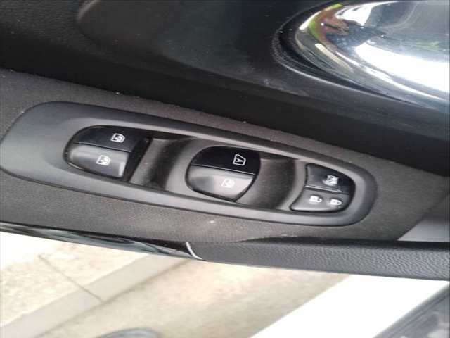 Foto 3ª: Botonera Elevalunas Renault Kadjar BOSE EDITION 130CV 96KW [R9M E4] (2016)