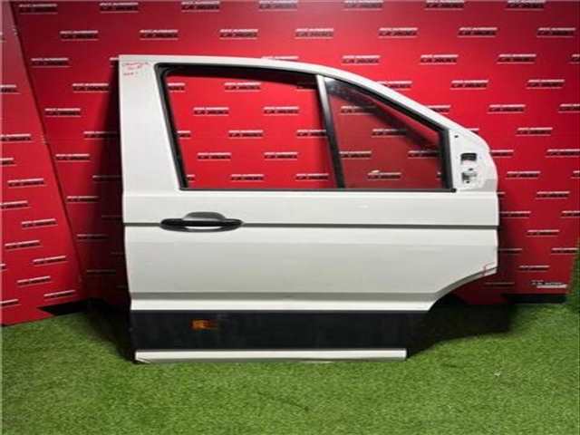 Foto 3ª: Puerta Delantera Derecha Volkswagen Crafter 35 FURGON BL TA FWD KW TDI 140CV 103KW