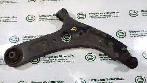 Foto 1ª: Brazo Suspension Delantero Derecho Hyundai i30 1.4 CAT 99CV 73KW [G4FA] (2012)