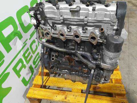 Foto 2ª: Motor Completo Kia Carens 2.0 TD CAT 113CV [D4EA] (2002)