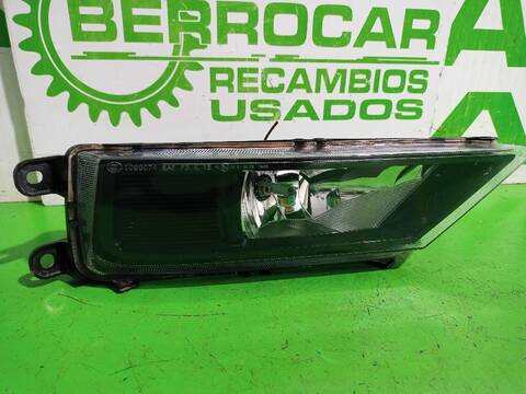 Foto 3ª: Faro Antiniebla Delantero Derecho Volkswagen T-Roc BASIS 110CV [DLAA] (2021)