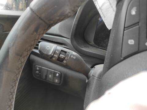 Foto 2ª: Mando Multifuncion Hyundai i20 G4LF (2024)