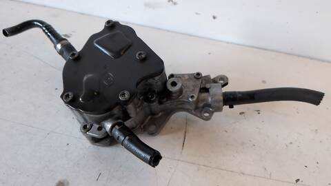 Foto 2ª: Depresor Freno Bomba Vacio Audi A4 1.9 TDI 116CV (2001)