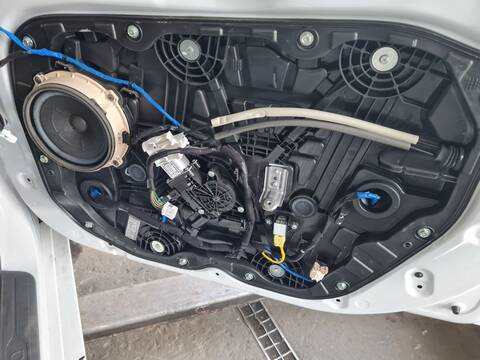 Foto 1ª: Elevalunas Eléctrico Delantero Derecho Hyundai Ioniq KLASS LE HYBRID 141CV [G4LE] (2021)