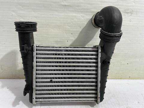 Foto 2ª: Intercooler Volkswagen Passat ADVANCE 131CV [AVF] (2000)