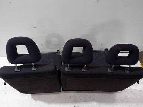 Foto 3ª: Asientos Traseros Mercedes Clase A 140 170 CDI 168.009) 95CV [OM668942] (1997)