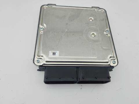 Foto 3ª: Centralita Motor ECU Volkswagen Tiguan 2.0 TSI 4MOTION 204CV 150KW [DNNE] (2025)