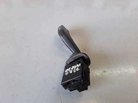 Foto 3ª: Mando Luces Opel Corsa COSMO 1.3 16V CDTI CAT Z 13 DT - LN9) 69CV (2000)