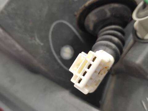 Foto 3ª: Piloto Trasero Derecho Nissan Murano 3.5 4X4 234CV 172KW [VQ35DE] (2006)