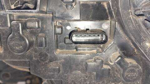 Foto 4ª: Piloto Trasero Izquierdo Bmw Serie 1 114 118D 143CV 105KW [N47D20C] (2012)