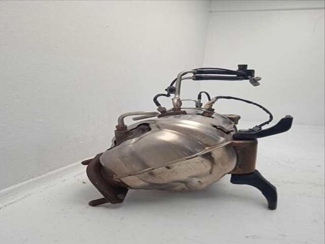 Foto 2ª: Catalizador Hyundai Tucson ESSENCE BLUEDRIVE 2WD 116CV 85KW [D4FD] (2016)